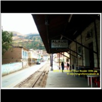 12734 218 Bahnhof Alausi Ecuador 2006.jpg